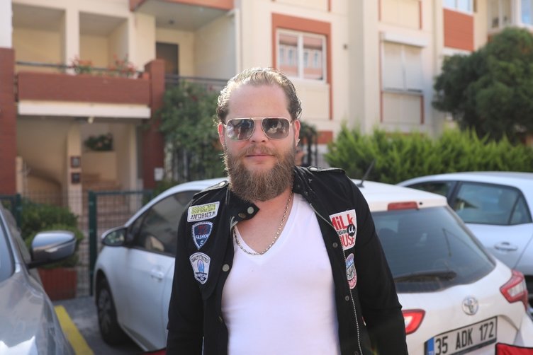 İzmir’de LGS heyecanı! Çocuklarını kapıda beklediler