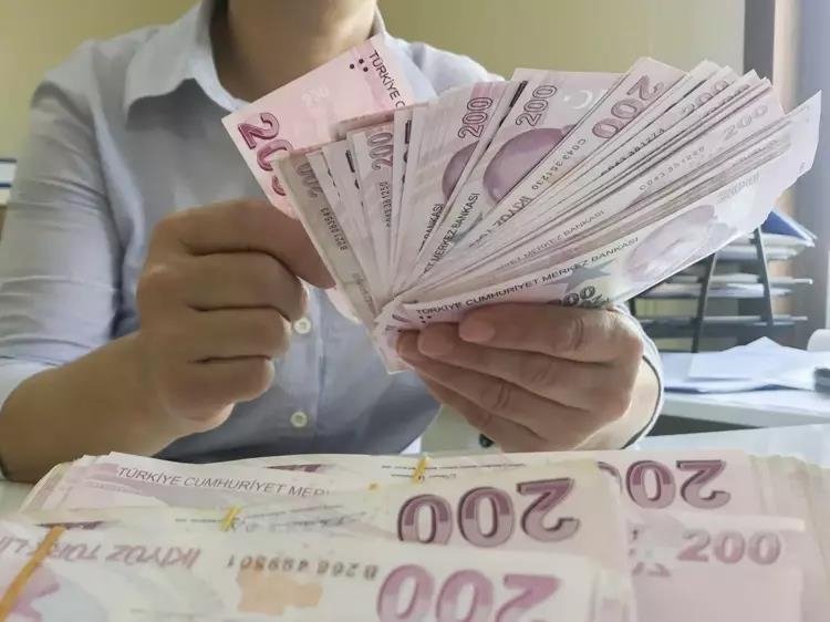 Staj yapan milyonlara emeklilik fırsatı! Tarihi öne çekiyor