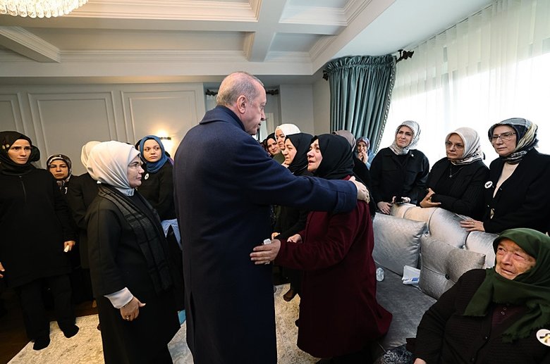 Başkan Erdoğan acılı aileyi yalnız bırakmadı