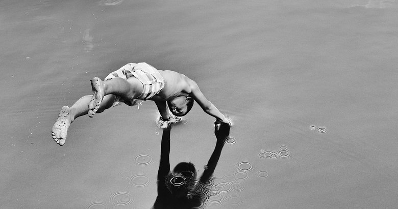 Uzmanlar ani sıcaklık değişimine karşı uyarıyor: Kızgın kumlardan serin sulara atlamak öldürebilir