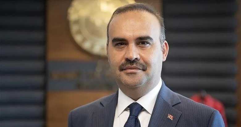 Bakan Kacır: TÜBİTAK milli sistemlere güç veriyor!