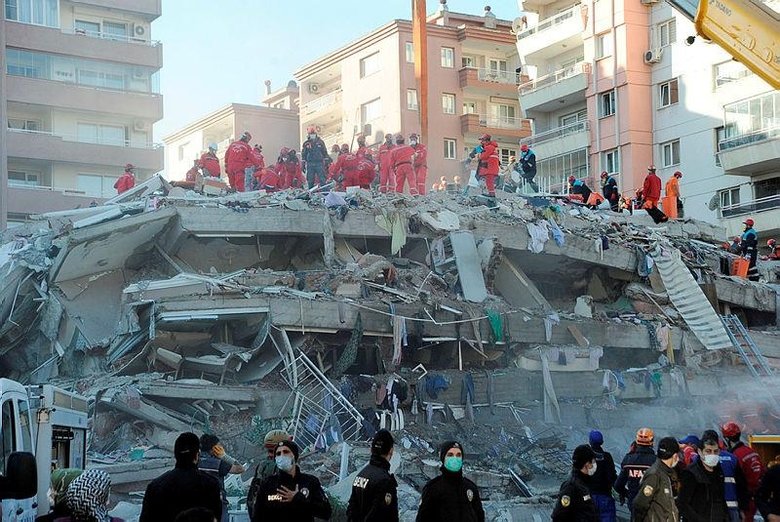 İzmir depreminde 15 kişinin öldüğü Doğanlar Apartmanı ile ilgili itiraf gibi ifade
