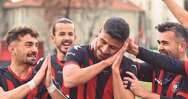 Uşakspor seriye bağladı
