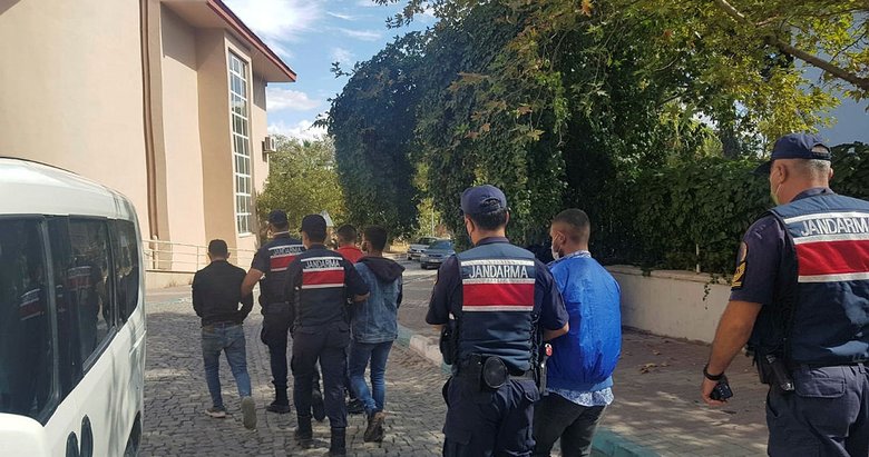 İzmir’deki orman yangınına ilişkin 4 kişi tutuklandı!