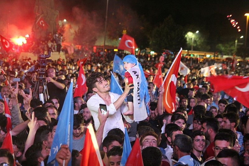Türkiye’nin tarihi seçimi dünyada ilk haber