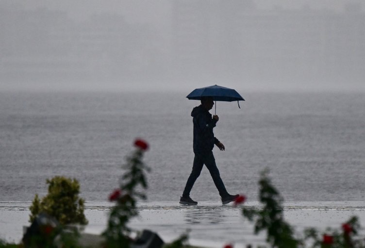 Meteoroloji’den Ege’ye kuvvetli fırtına uyarısı! 24 Nisan Çarşamba İzmir hava durumu...