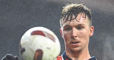 Başakşehir Karzev ile yolları ayırdı