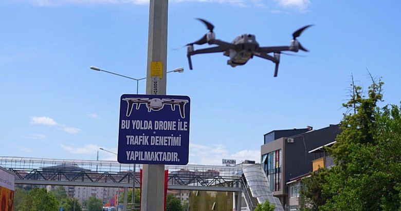 Dron polis görevde