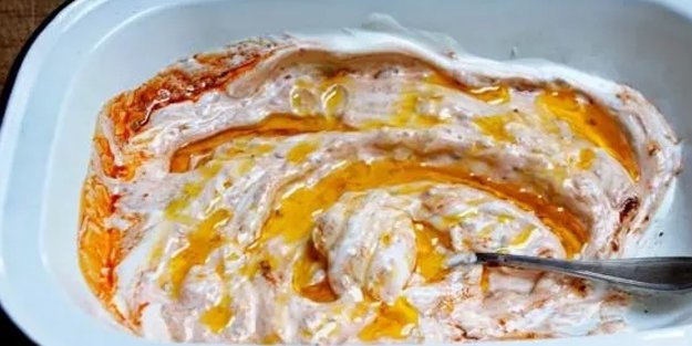 Pul biberli yoğurt kürü nasıl yapılır? Pul biberli yoğurt kürü ne işe yarar?