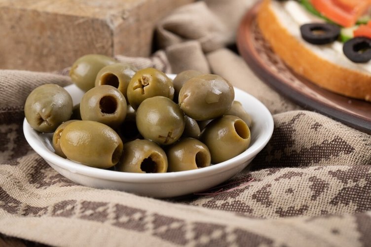 Yeşil zeytinin faydaları neler? Yeşil zeytin ne kadar tüketilmeli?
