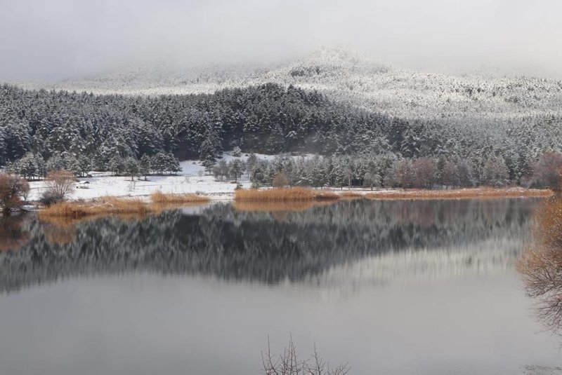 Kütahya’da mevsimin ilk karı yağdı! Kartpostallık görüntüler oluştu