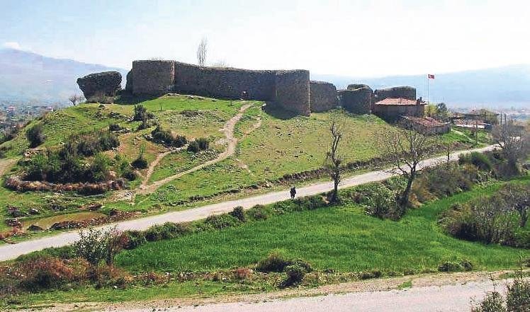 İzmir’in saklı güzeli Kiraz