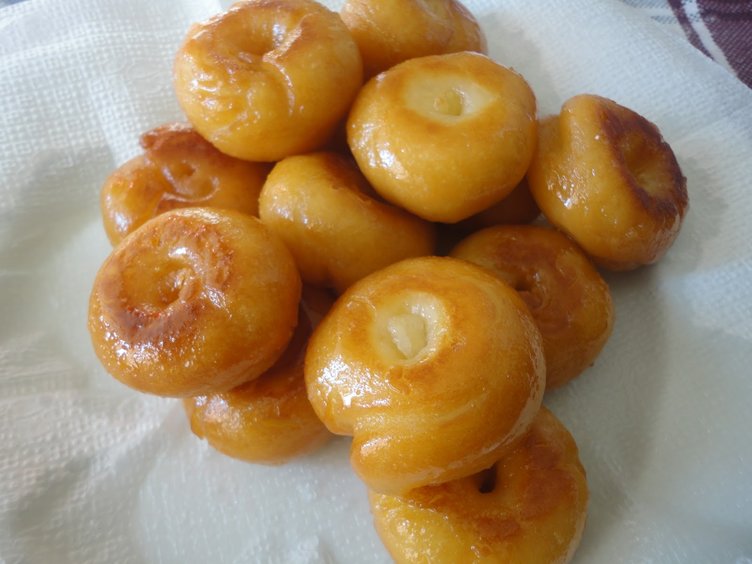 Hanım göbeği tatlısı nasıl yapılır?