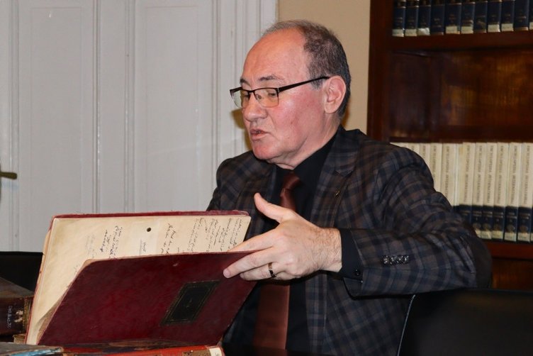 Türkiye’nin ilk ‘Milli Kütüphanesi’ İzmir’de 112 yıldır ayakta