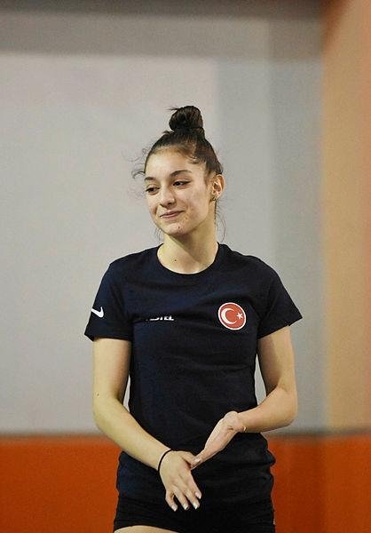 İzmirli milli cimnastikçi Sıla Karakuş: En büyük destekçim ailem