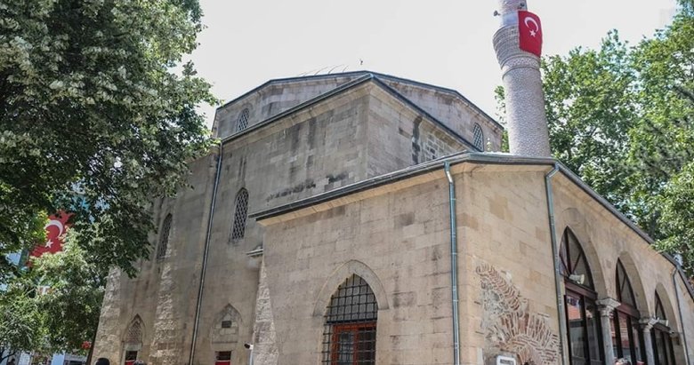 Karagöz Ahmet Paşa Camii ibadete açıldı
