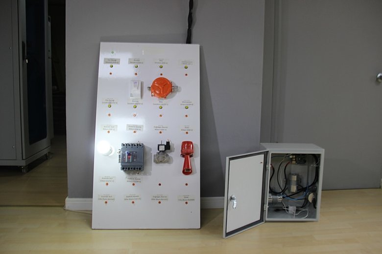 İzmirli mühendis üretti! Son depremi 9 saniye önceden bildirmiş