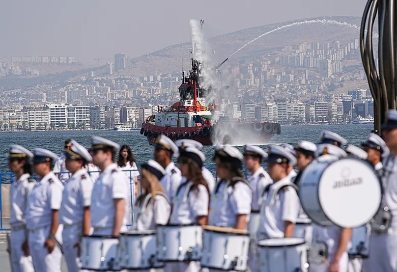 İzmir’de Denizcilik ve Kabotaj Bayramı kutlandı