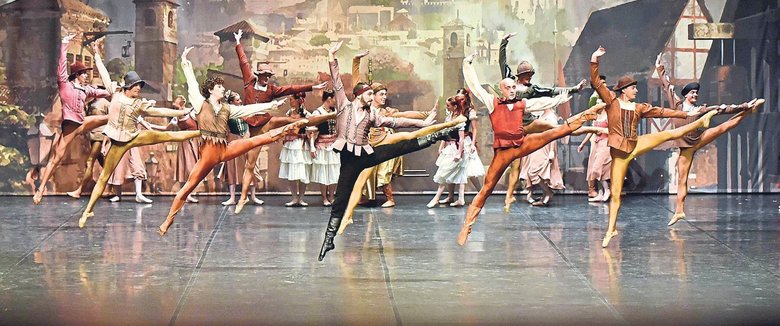 Quasimodo ile Esmeralda aşkı yeniden sahnede