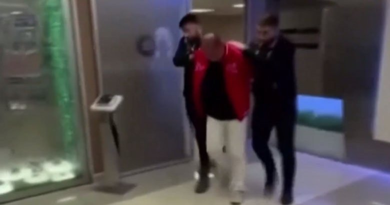 Son dakika: Bakan Yerlikaya duyurdu: Suç örgütü elebaşı İzmir’de yakalandı