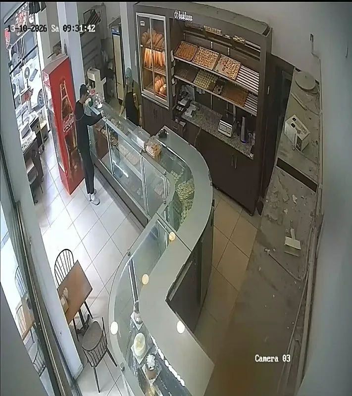 İzmir’deki o utanmaz kamerada! DMD hastası Berk’in bağış kumbarası çalındı