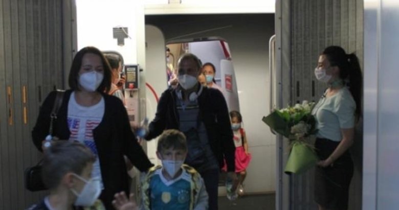 Corendon Havayollarinin Izmir Ucuslari Basladi