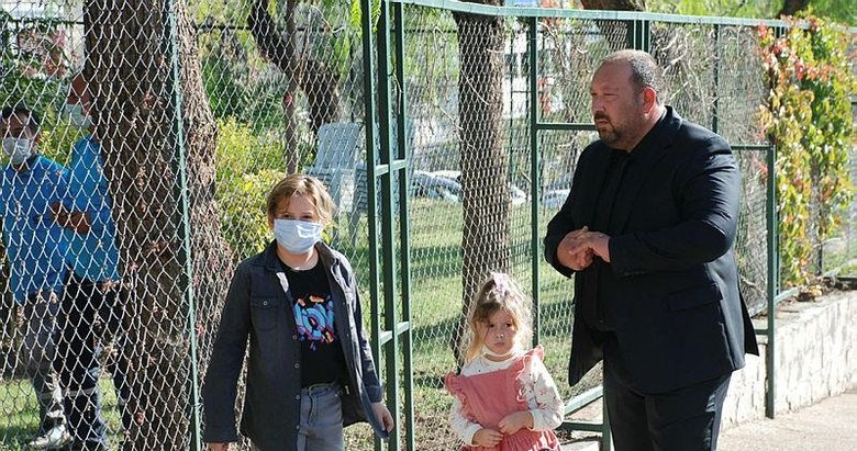 Ayda’nın babası: Güvenerek almıştık, kimse evin çürük olduğuna inanmazdı