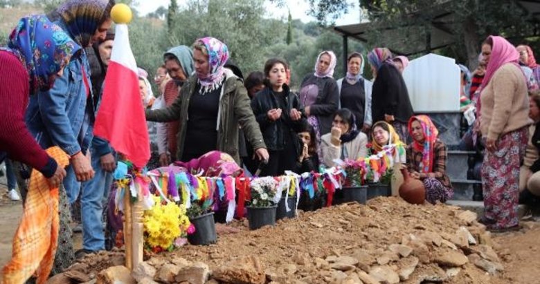 Maden göçüğü altında kalarak can veren mühendis İzmir’de toprağa verildi