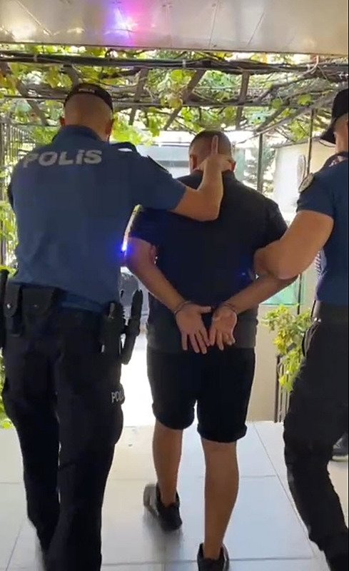 İzmir’de trafik polisine saldırmıştı! O şüpheli tutuklandı