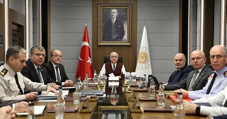 Millî Savunma Bakanı Yaşar Güler açıkladı! Terör örgütü PKK’ya ağır darbe: 78 hedef 77 terörist etkisiz