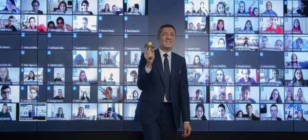 Son dakika: Milli Eğitim Bakanı Ziya Selçuk’tan EBA ve okul açıklaması