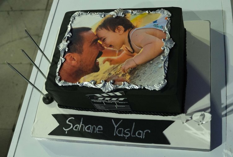 Bir Zamanlar Çukurova’nın Hakan’ı İbrahim Çelikkol’a sette sürpriz doğum günü!