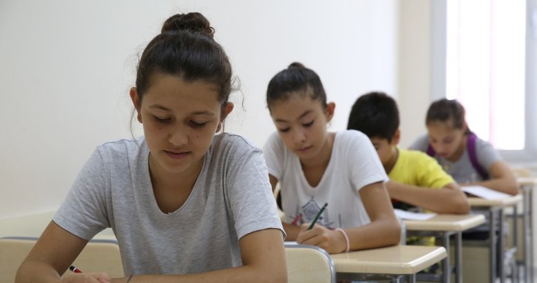 Bakan Selçuk’tan öğrencilere müjde! LGS sınavı nasıl olacak? Hangi uygulama kaldırıldı? Sınav sırasında maske takılacak mı?