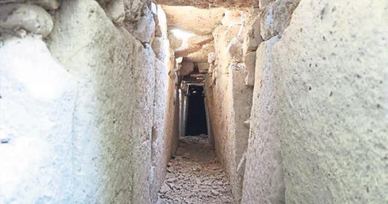 Tripolis’te 2 bin yıllık kanalizasyon bulundu