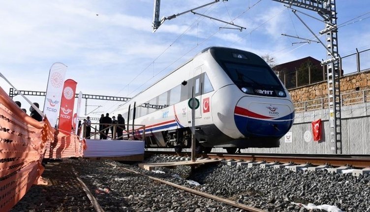 Başkan Erdoğan talimat verdi! Mega projelerde çalışmalar hızlandı