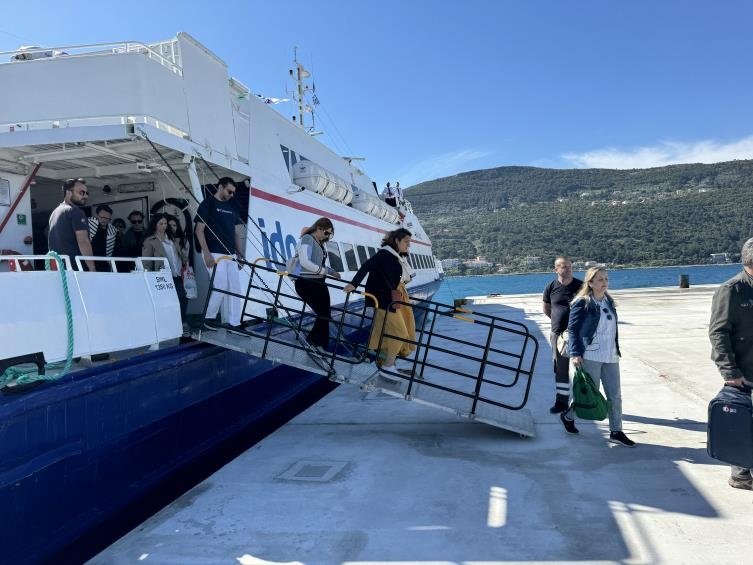 İDO’nun Seferihisar ve Kuşadası’ndan Sisam Adası’na seferleri başladı