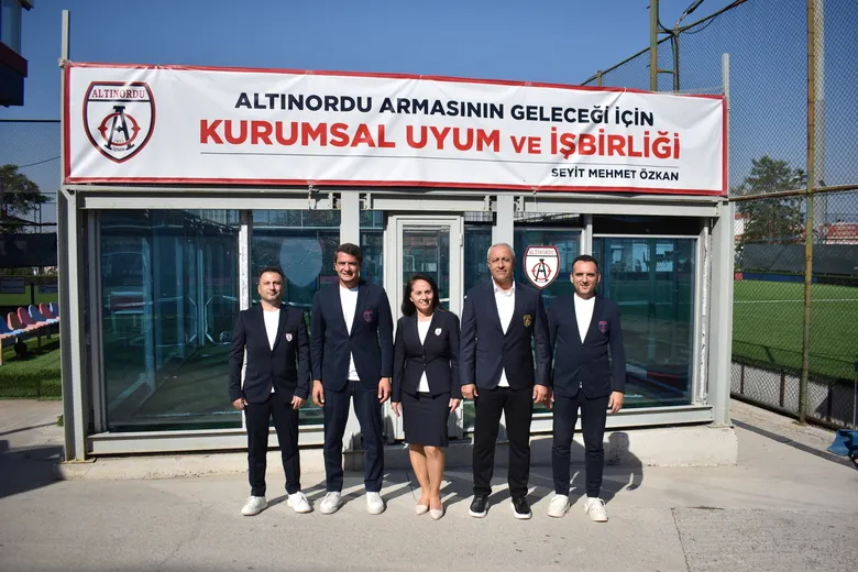 altinordu-fkdan-cocuk-futbolunda-yeni-donem-1792755636614.jpg