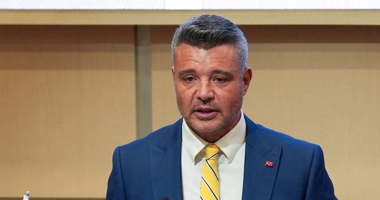 Saran adaylığını açıkladı