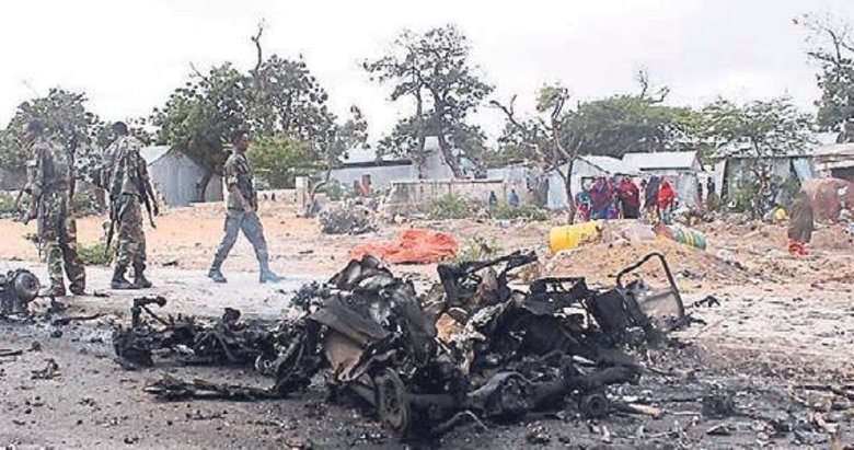 Somali’de üsse saldırı: En az 10 ölü var