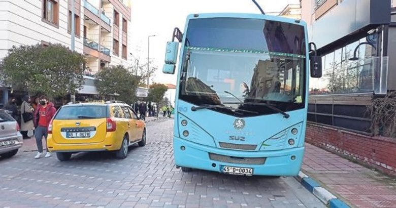 Halk otobüsü yaya kadını ezdi