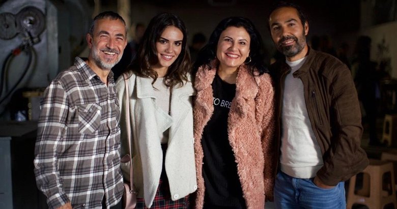 Kimse Bilmez setinde duygu dolu anlar