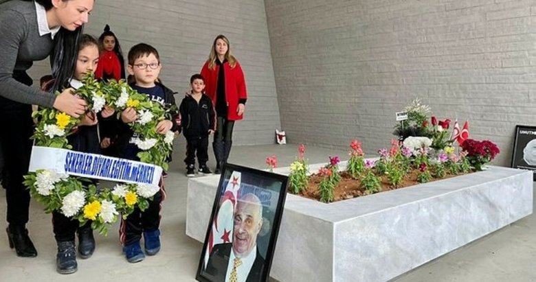 KKTC Kurucu Cumhurbaşkanı Rauf Denktaş ölümünün 8’inci yılında anıldı