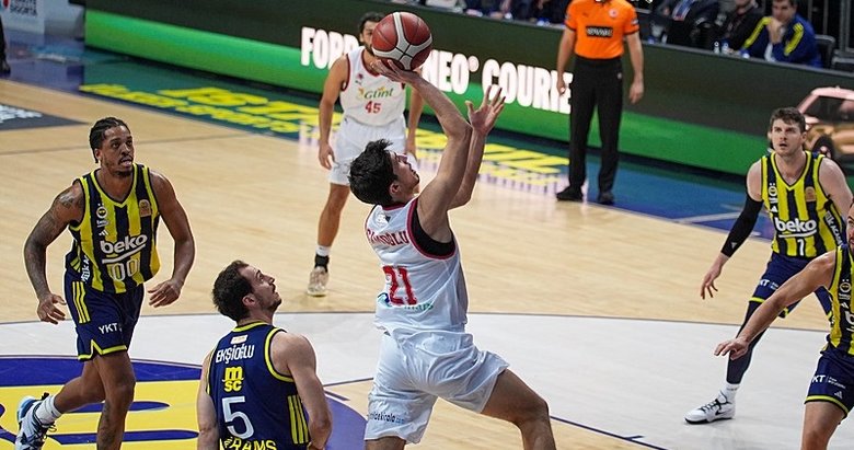 Manisa Basket direnemedi