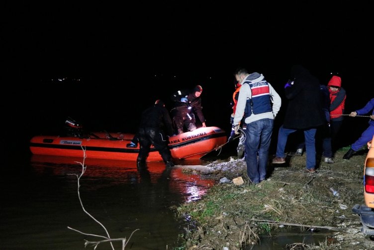 İzmir’de kayık alabora oldu: 2 ölü