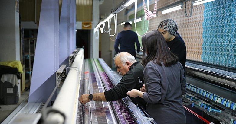 Denizlili tekstilciden Afrika’ya renkli dokunuş