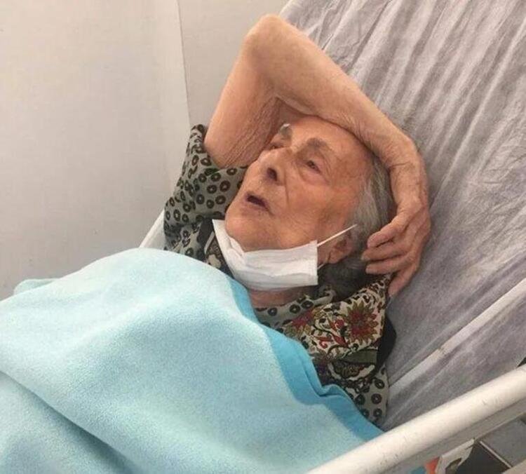 Ünlü sanatçı Bülent Ersoy hayatta kalan tek aile büyüğünü de kaybetti