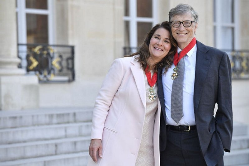 Bill-Melinda Gates boşanmasında fuhuş iddiası!