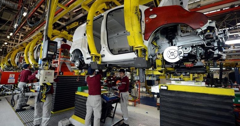 Otomotiv sanayii ihracatta ilk sıradaki yerini korudu
