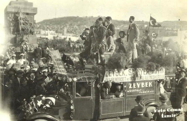 Hic Gormediginiz Eski Izmir Fotograflari Galeri Yeni Asir