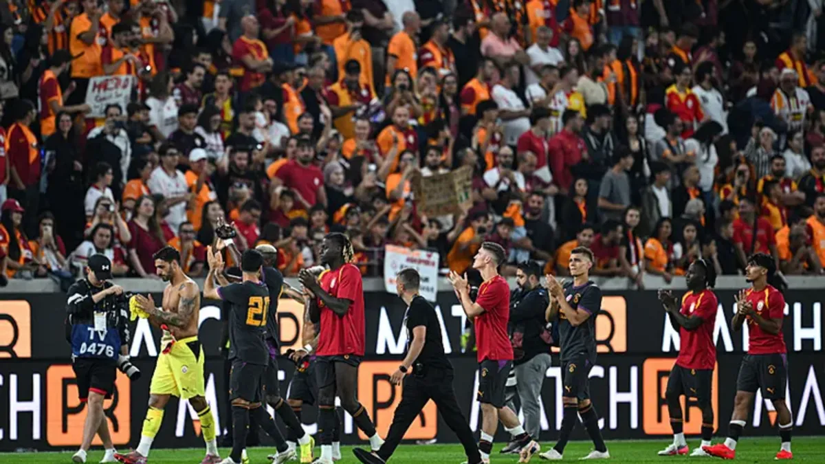 SON DAKiKA: Galatasaray–Venezia hazırlık maçı: ilk 11'ler belli oldu